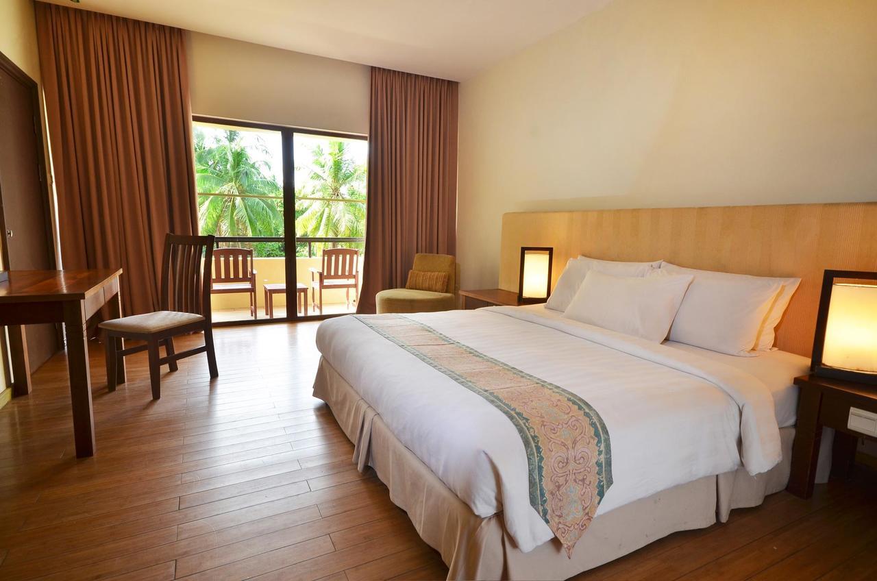ดาไม ปูริ รีสอร์ท แอนด์ สปา กูชิง ภายนอก รูปภาพ Deluxe Room