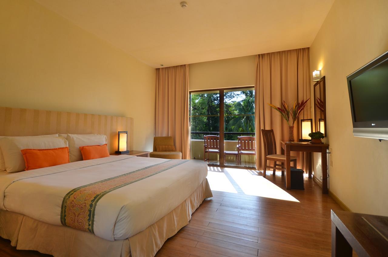 ดาไม ปูริ รีสอร์ท แอนด์ สปา กูชิง ภายนอก รูปภาพ Deluxe Room