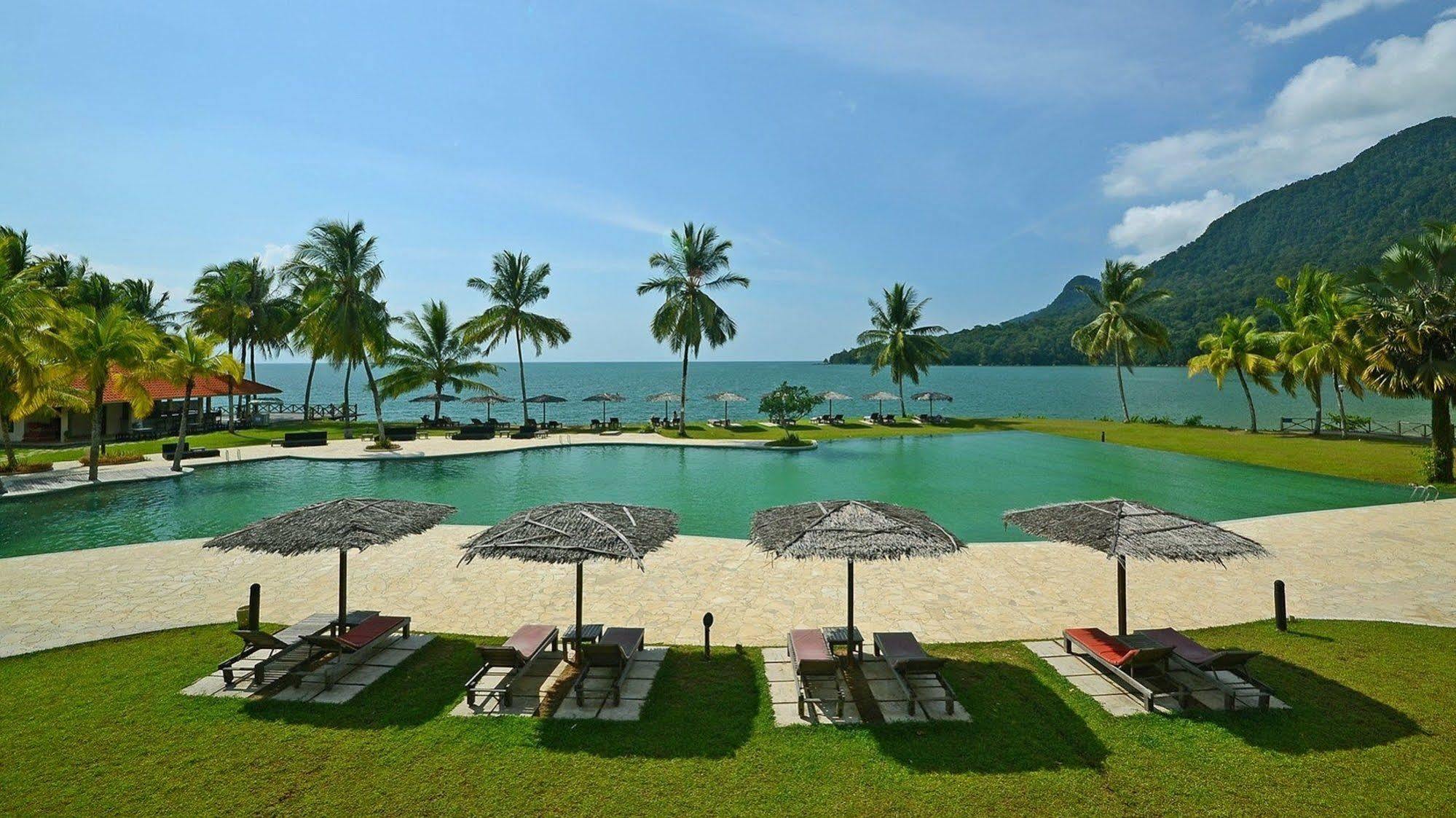 ดาไม ปูริ รีสอร์ท แอนด์ สปา กูชิง ภายนอก รูปภาพ The beach at Pangkor Laut Resort